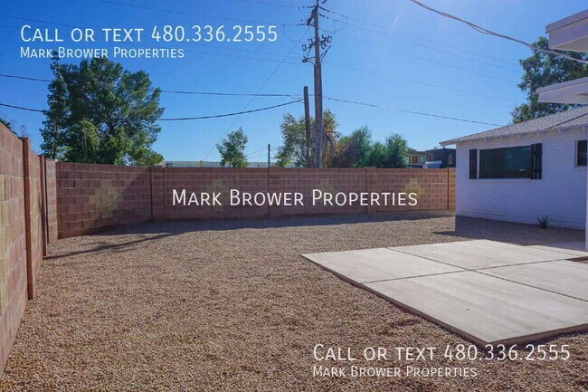 Building Photo - 713 S Darrow Dr