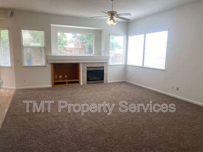 Building Photo - 9265 Horsham Ct