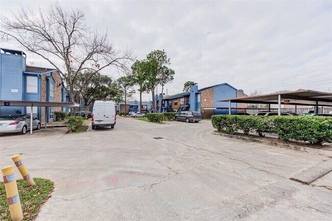 Foto del edificio - 10001 Westpark Dr