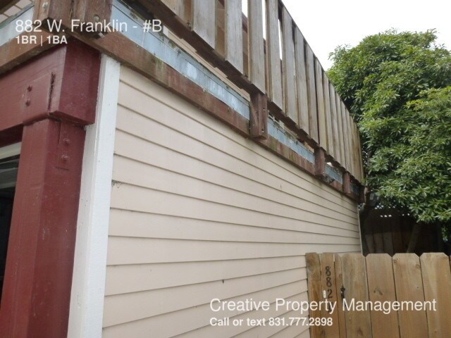 Building Photo - 1 Bedroom Apartment in Monterey