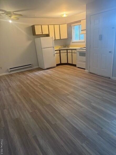 Foto del edificio - 1-72 Parkcenter Drive Unit