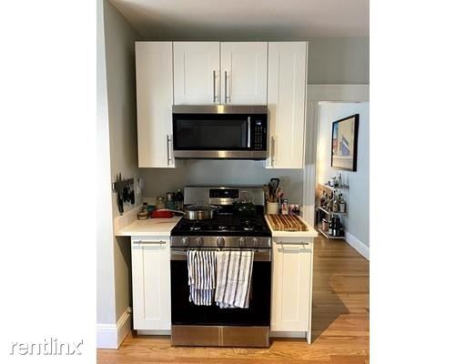 Building Photo - 2 br, 1 bath Apartment - 11 Stedman St Apt 2