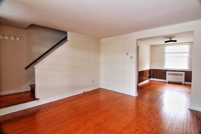 Building Photo - 164 Sunrise Dr