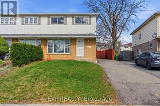 Building Photo - 2637 Altadena Ct