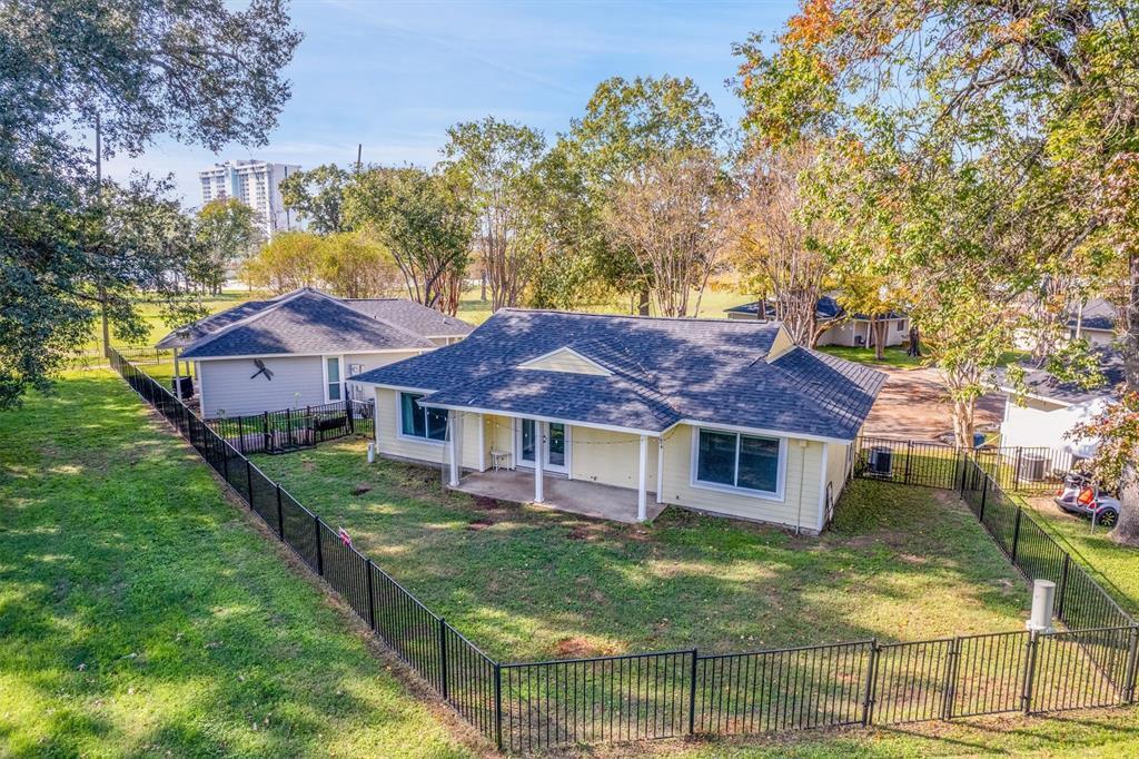 Primary Photo - 3539 Balboa Cir