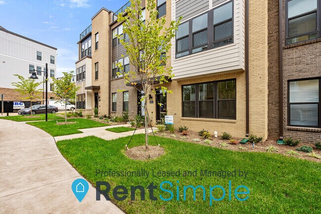 Photo - 1636 Bandit Loop Townhome