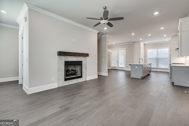 Building Photo - 308 Burgess Walk