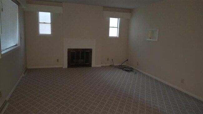 Foto del edificio - 1782 State Rd 46