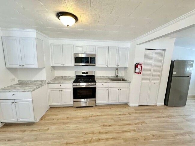 Foto del edificio - 114 Melini Ave