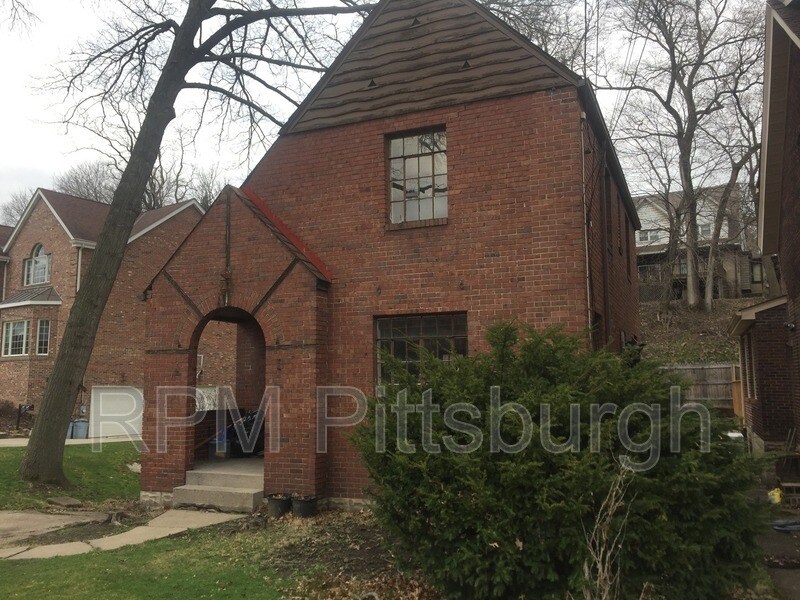 Primary Photo - 2940 Fernwald Rd