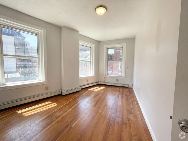 Building Photo - 259 North St