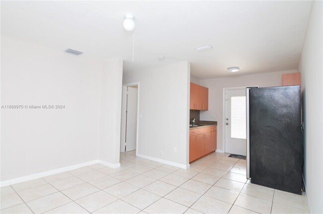 Foto del edificio - 5510 SW 32nd Ct