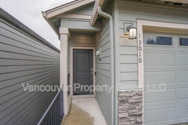 Foto del edificio - 13010 NE 24th Cir