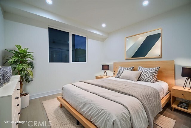 Foto del edificio - 801 E 84th Pl