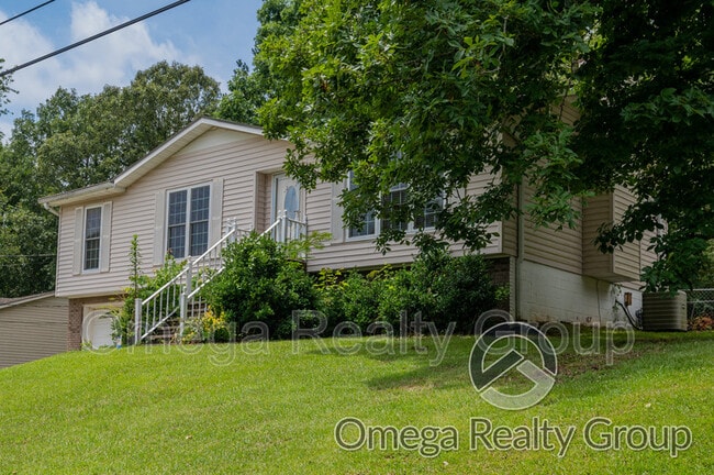 Building Photo - 5912 Northwood Dr