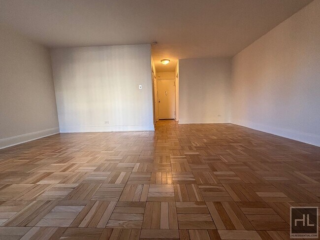 Building Photo - East 79th Street