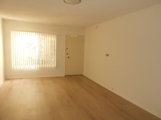 Plano de planta - 3721 Midvale Ave