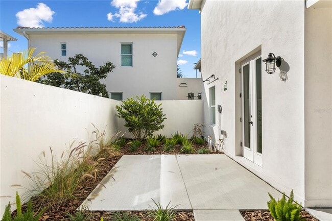 Foto del edificio - 1903 W Bristol Ave