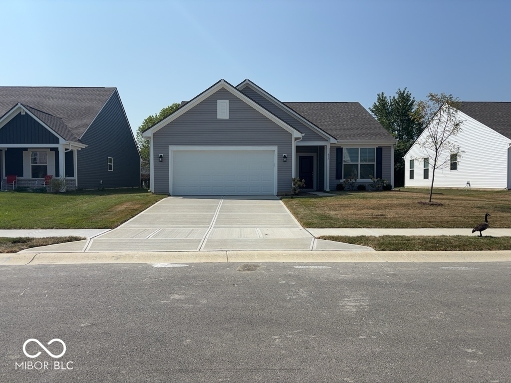 Foto principal - 817 Oyster Bay Dr