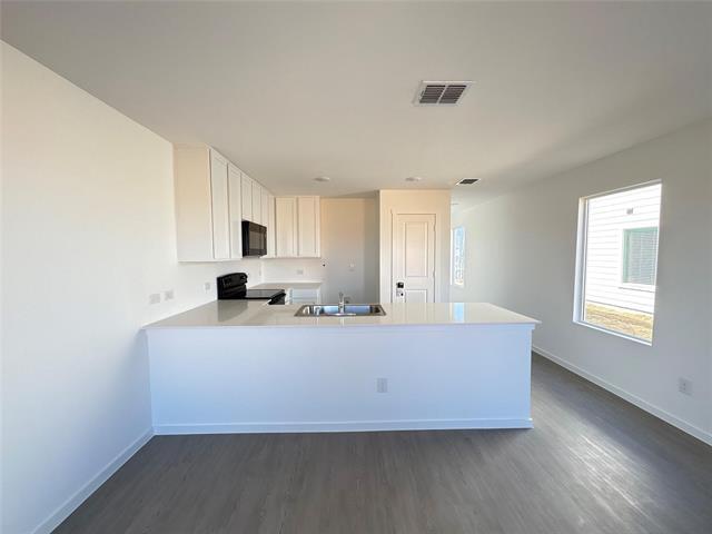 Building Photo - 6233 Kingfisher Wy