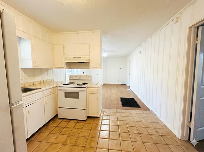 Foto del edificio - 7062 Felton Ln