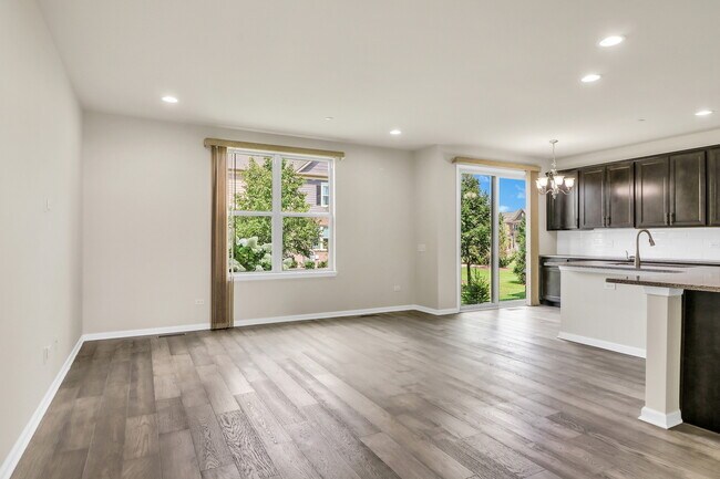 Foto del edificio - 415 Highcroft Wy