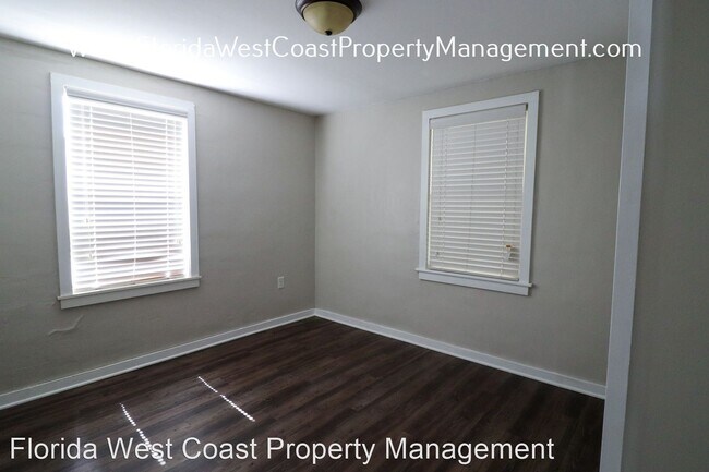 Building Photo - 2 br, 1 bath House - 5408 15th St Ct E