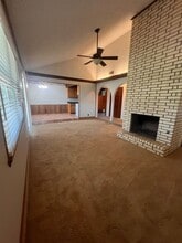 Building Photo - 411 Idlewilde Dr