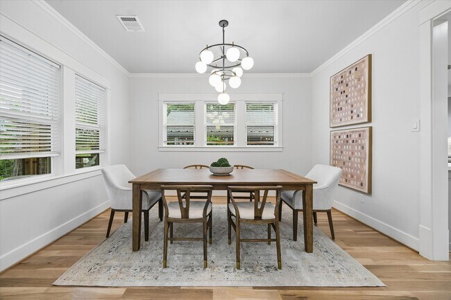 Foto del edificio - 910 Northwood St