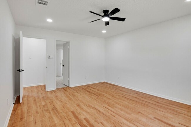 Foto del edificio - 17807 Asphodel Ln