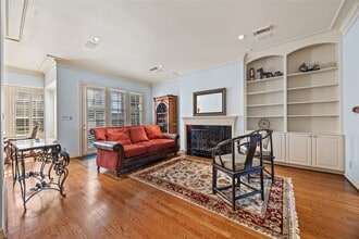 Building Photo - 42 Milan Estates