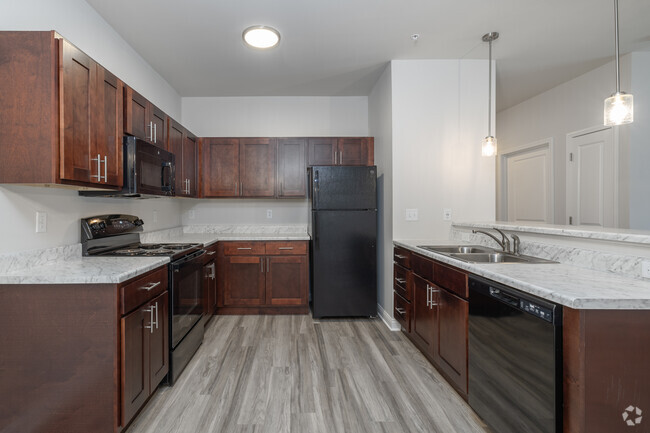 1HAB, 1BA - Cocina de 849 pies cuadrados - Parkside Trace Apartments