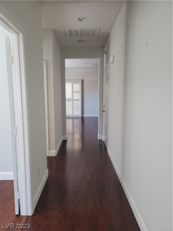 Foto del edificio - 7929 Lost Ranger Peak St