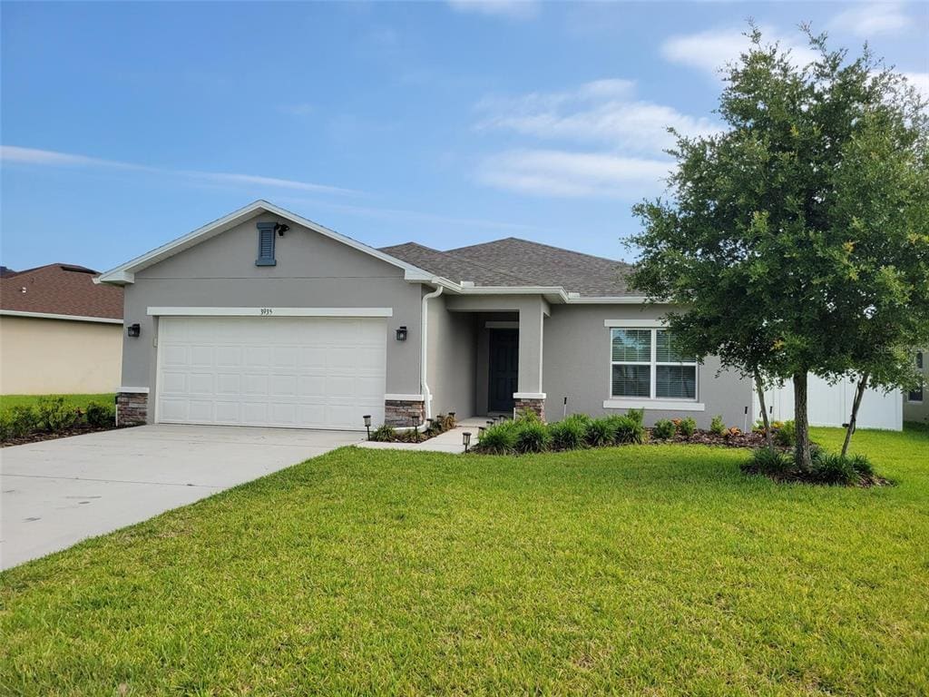 Foto principal - 3935 Fescue St