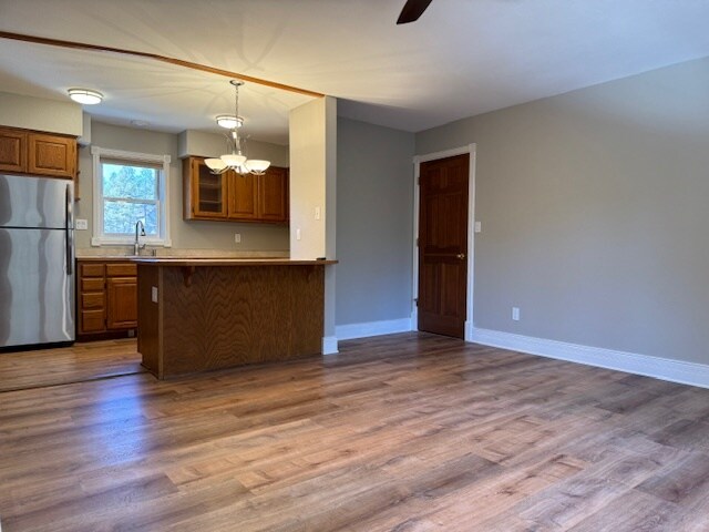 Foto del edificio - 281 Silver Queen S