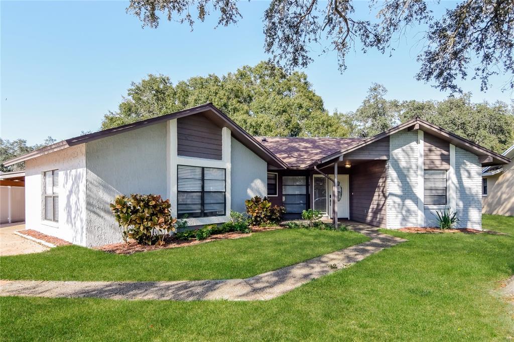 Foto principal - 1805 Lk Crst Ave