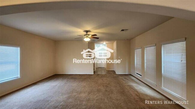 Building Photo - Immediate Move in Ready!! Charming 2 story...