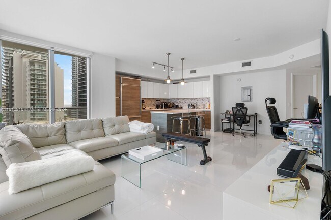 Foto del edificio - 1100S S Miami Ave