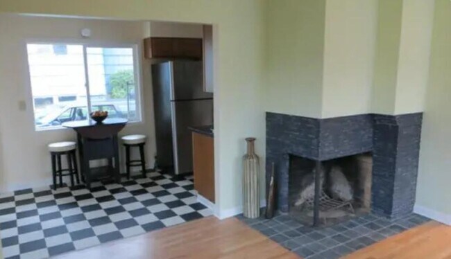 Foto del edificio - 4206 NE 9th Ave