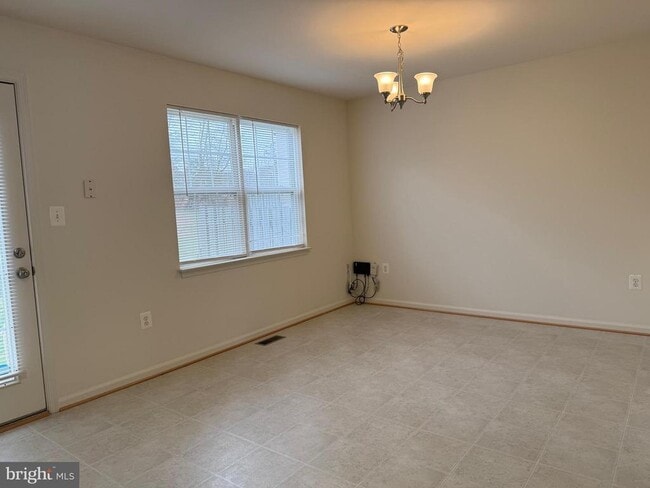 Building Photo - 109 Merrill Ct