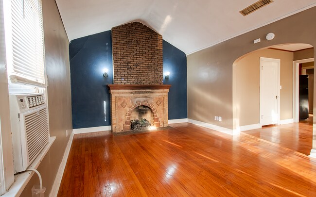 Foto del edificio - 905 NE 16th St