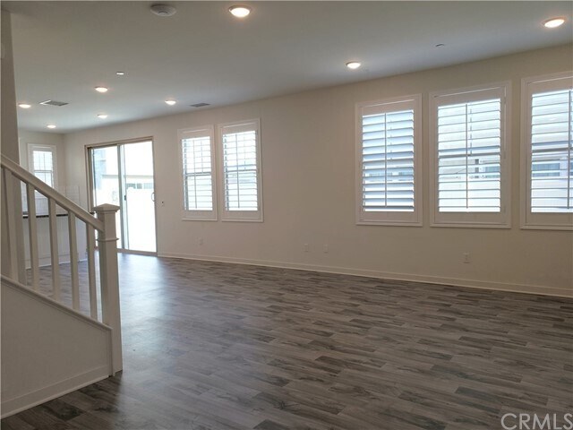 Foto del edificio - 3226 E Butterfly Ln