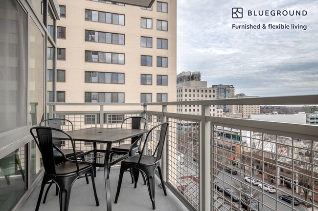 Foto del edificio - 4800 Auburn Ave