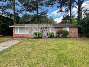 Building Photo - 2410 Dapleton Dr