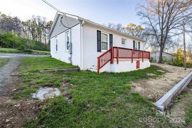 Building Photo - 1507 Riley St