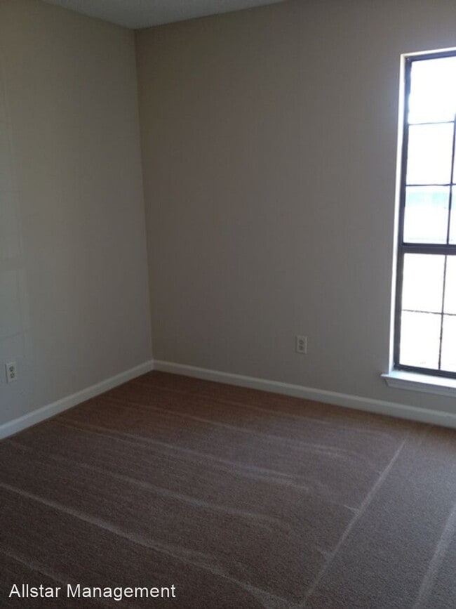 Building Photo - 3 br, 2 bath House - 10144 Riggan Dr