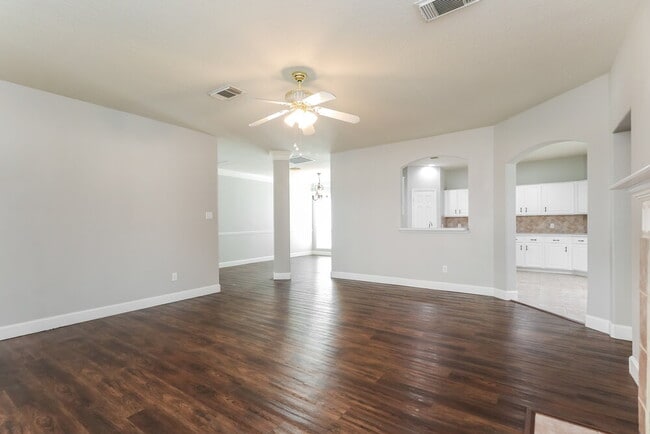 Foto del edificio - 14411 Pelican Marsh Dr