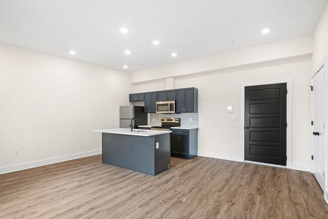 Foto del edificio - 6832 Ridge Ave