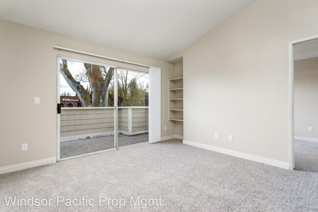 Building Photo - 1 br, 1 bath House - 130 Reflections Drive...