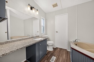 Building Photo - 20306 Mountain Dale Dr